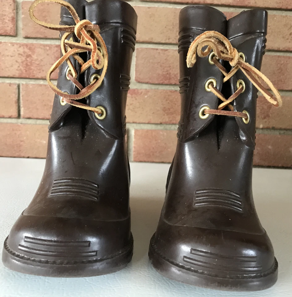 Винтажные ботинки коричневые литые конструкция резиновые дождевая грязь малыш размер 8 сделано в США - Изображение 4 из 4