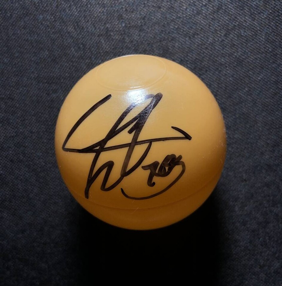 EXO Park Chanyeol CONCERT BALL Autographed Signed Autographs K-POP