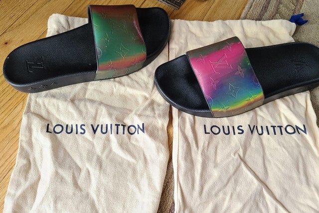 lv iridescent slides