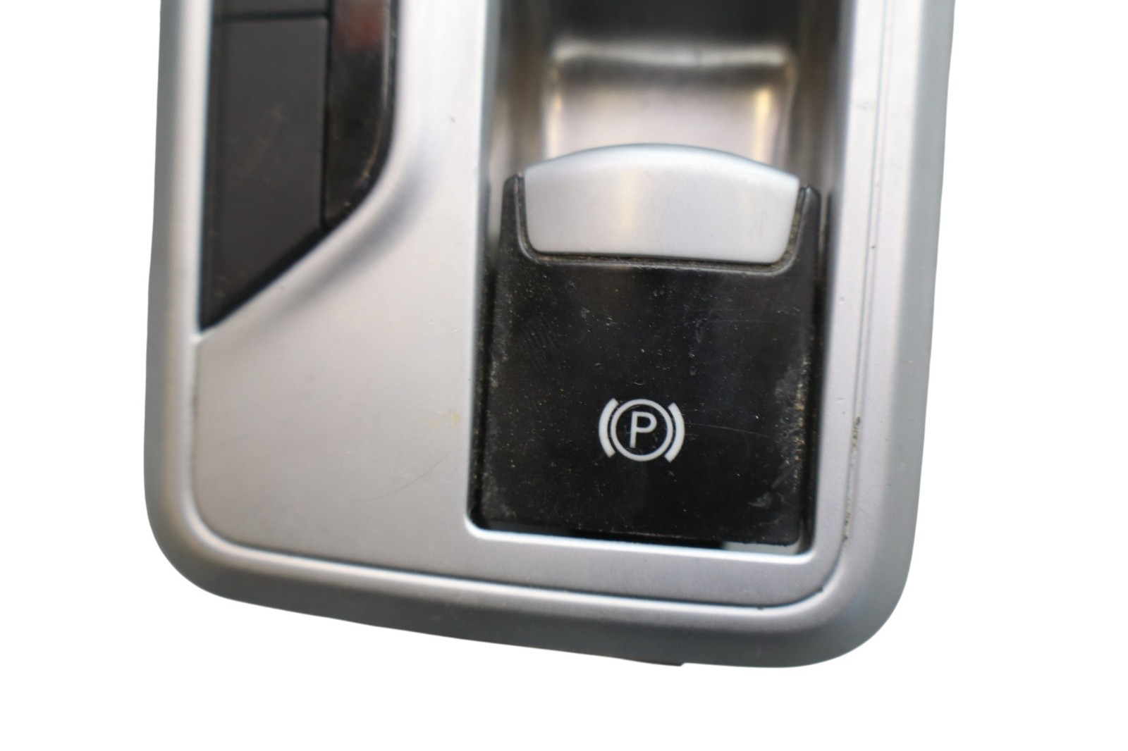 Maserati Ghibli 2014-2017 Center console trim