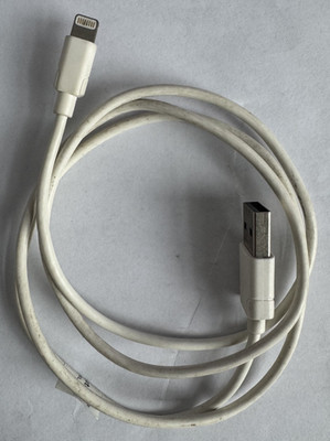 Apple Lightning Cable to USB, 1m, Aftermarket, Used, Tested & Working Flawless