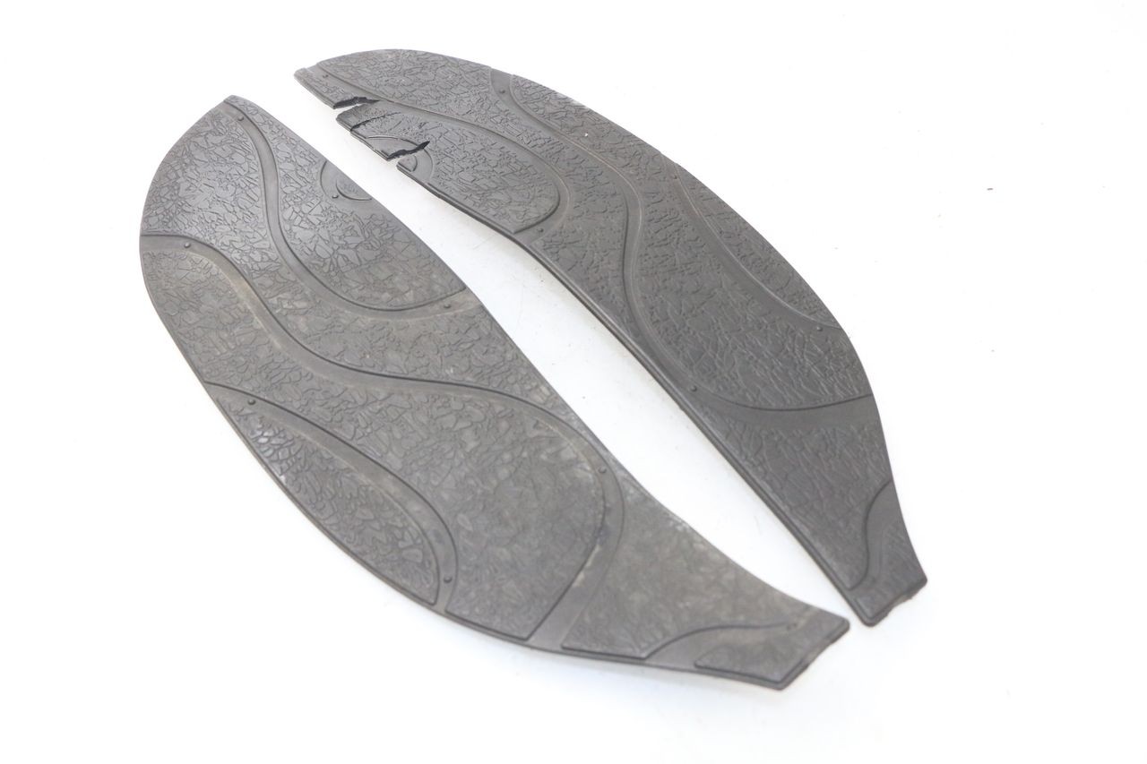 FLOOR PANEL RUBBER - APRILIA SCARABEO GT 125 (1999 - 2007)