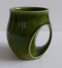 HOLKHAM POTTERY Green OWL EYE MUG Stylised