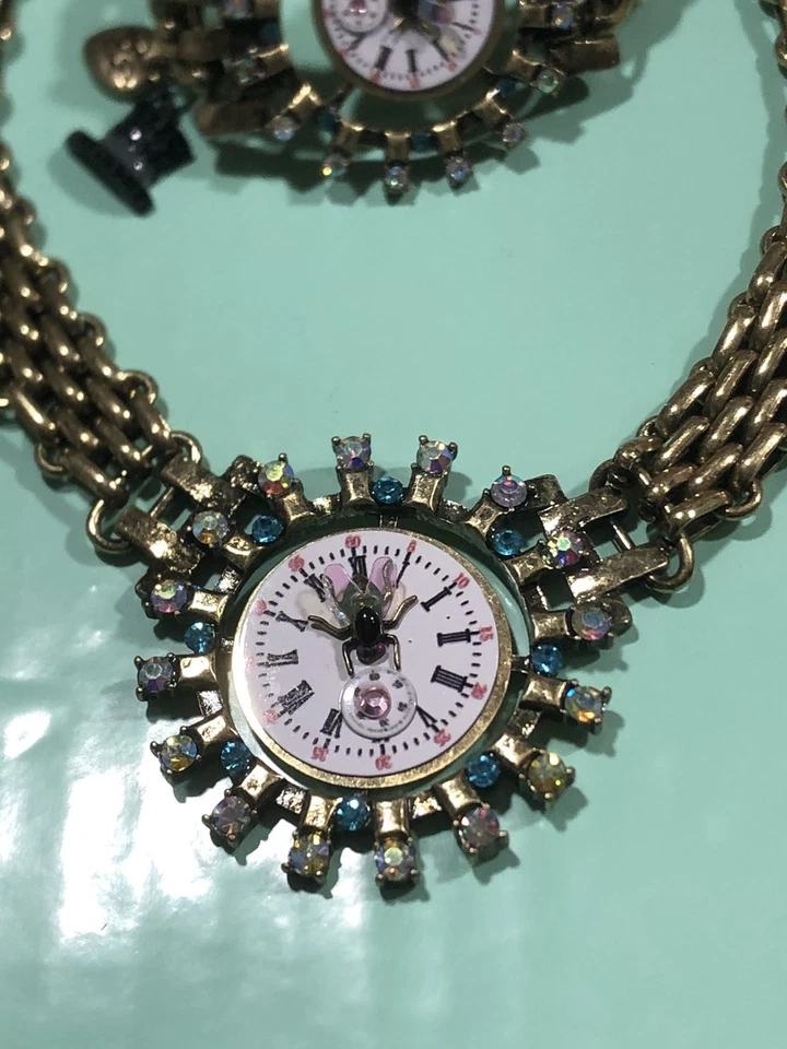 Betsey Johnson Алиса в стране чудес лот из трех ожерелий один браслет серьги - Изображение 4 из 4