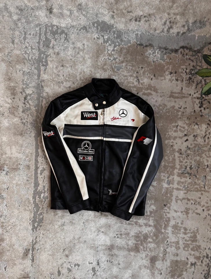 Chaqueta de carreras de cuero de colección Mercedes-Benz West Formula One Foto 3 de 4