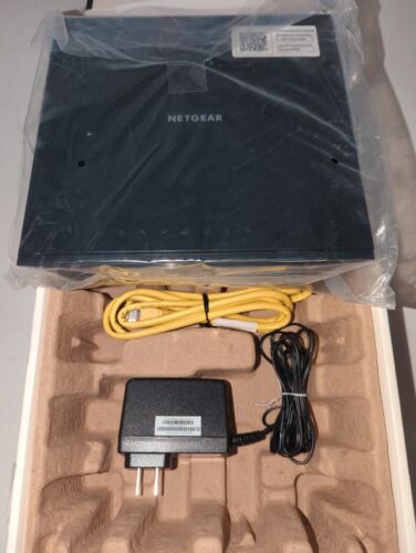 Netgear AC1600 Kabel Wifi Modem Router 802.11ac Dual Band Gigabit Wbudowany DOCSI - Zdjęcie 4 z 5