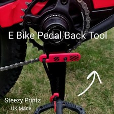 E Bike Pedal Back Tool - Universal Fit Lace - eMTB Chain Aid - By Steezy Printz
