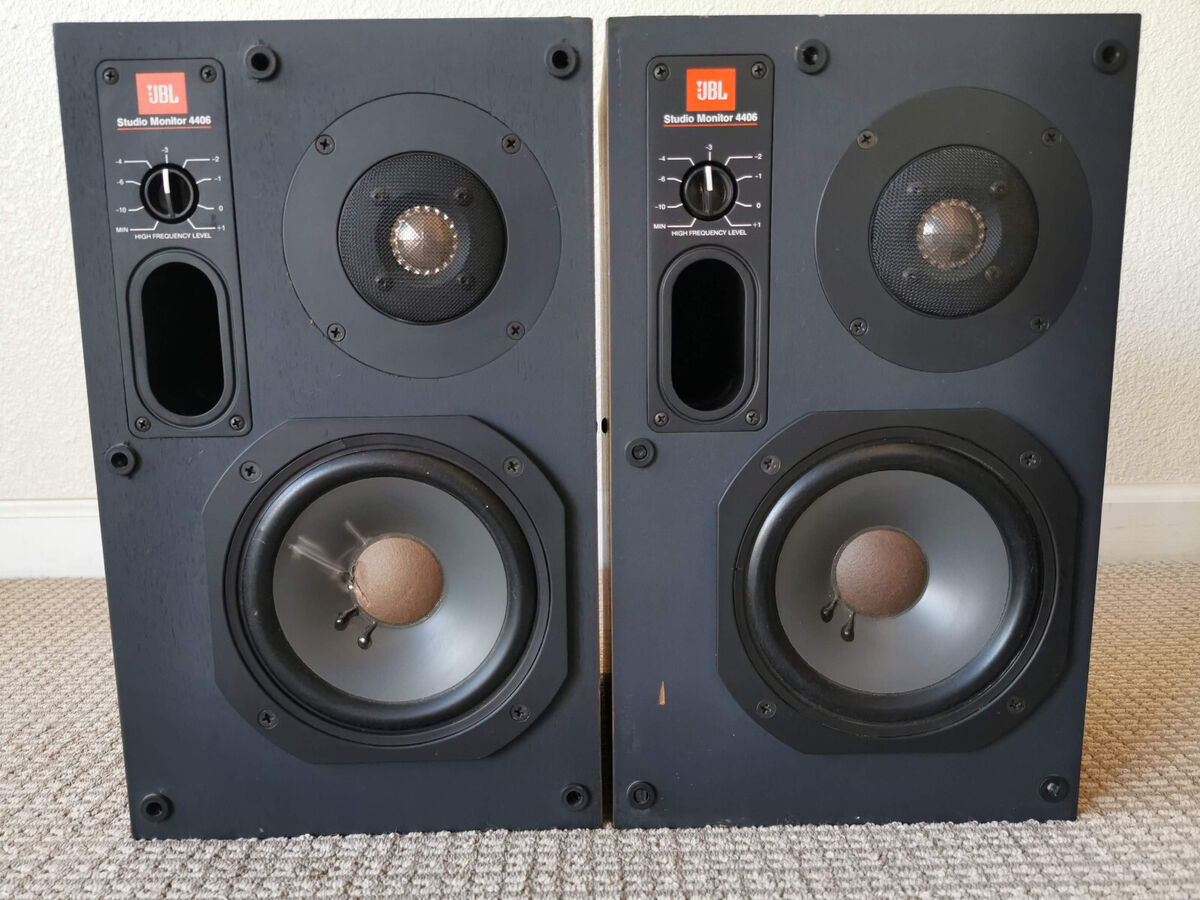 Vintage Rare Pair of JBL Studio Monitor Speakers 4406 Walnut Vintage Rare Pair of JBL Studio Monitor Speakers 4406 Walnut
