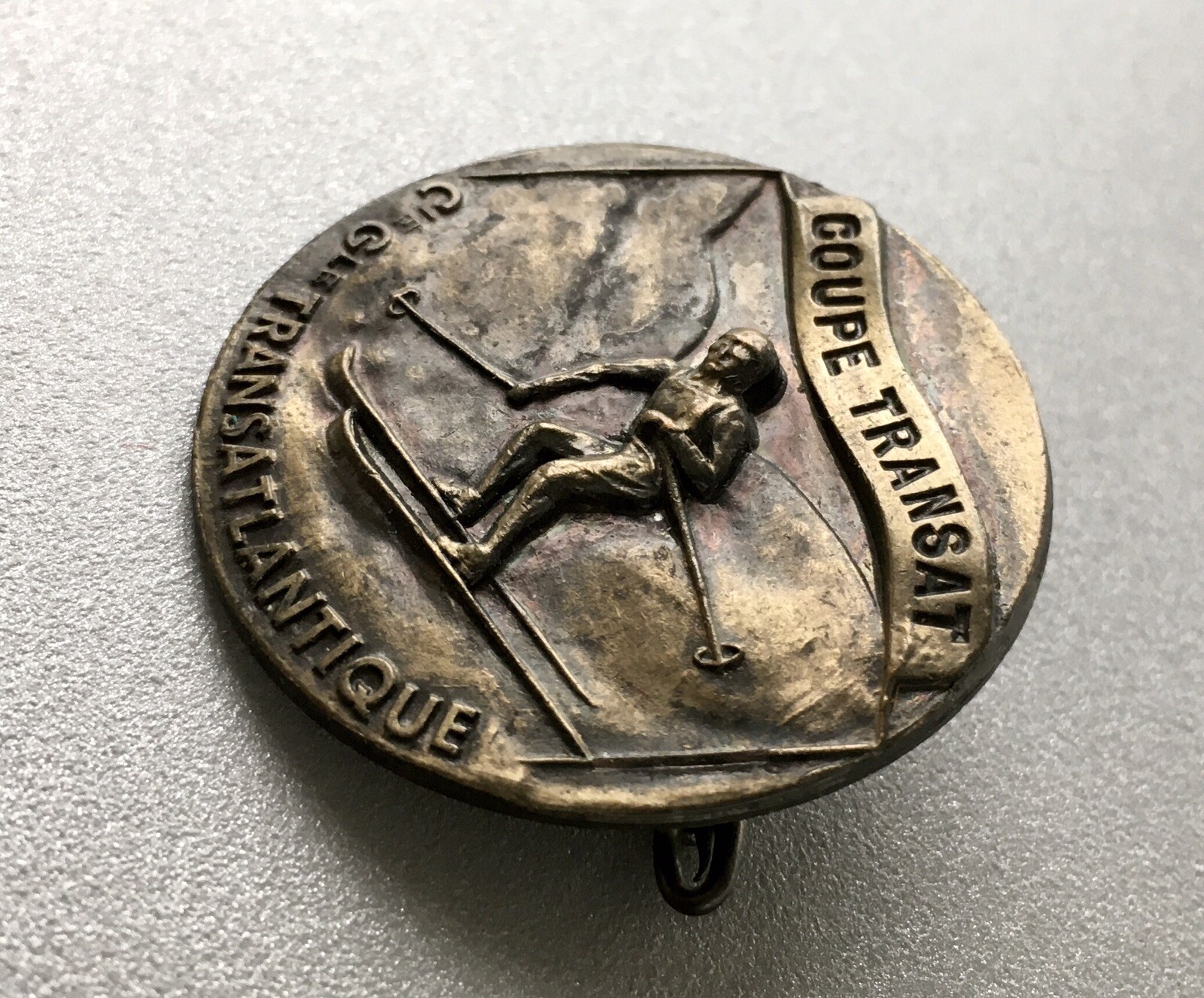 Scoutisme : Insigne scout des Eclaireuse françaises - années 40