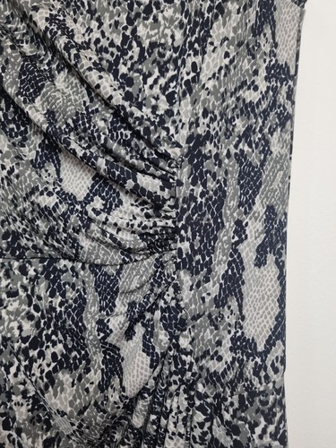 KENNETH COLE wrap style snakeprint dress size 12 khaki black - Picture 3 of 10