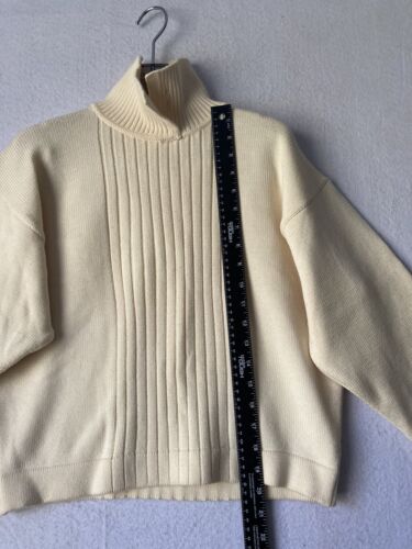 Maglione Chanel Boutique avorio panna maglia cropped 40 - Foto 3 di 9