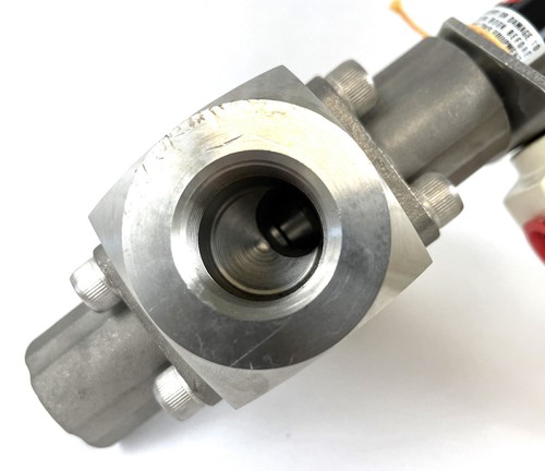 WALLACE & TIERNAN, ARMORED PURGE METER, 5120M12135AXKX, 3/4"NPT, 10.38 GPM NOS S - Picture 9 of 13