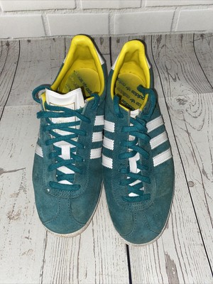womens gazelles size 6