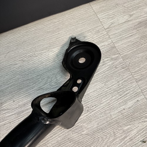 01-06 BMW E46 M3 Differential Diff Support Cross Member Bracket Mount OEM - Picture 5 of 9