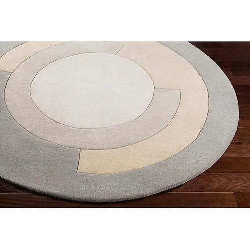 Hand-tufted 100% wool rug—soft, durable, and styled for modern elegance.
