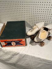 CHICAGO Skates Deluxe Leather Rink Skate Ladies Size 8 White Original Box