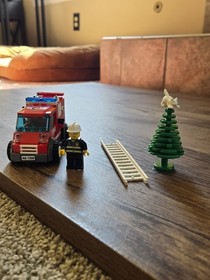 LEGO CITY: Fire Station (7208)