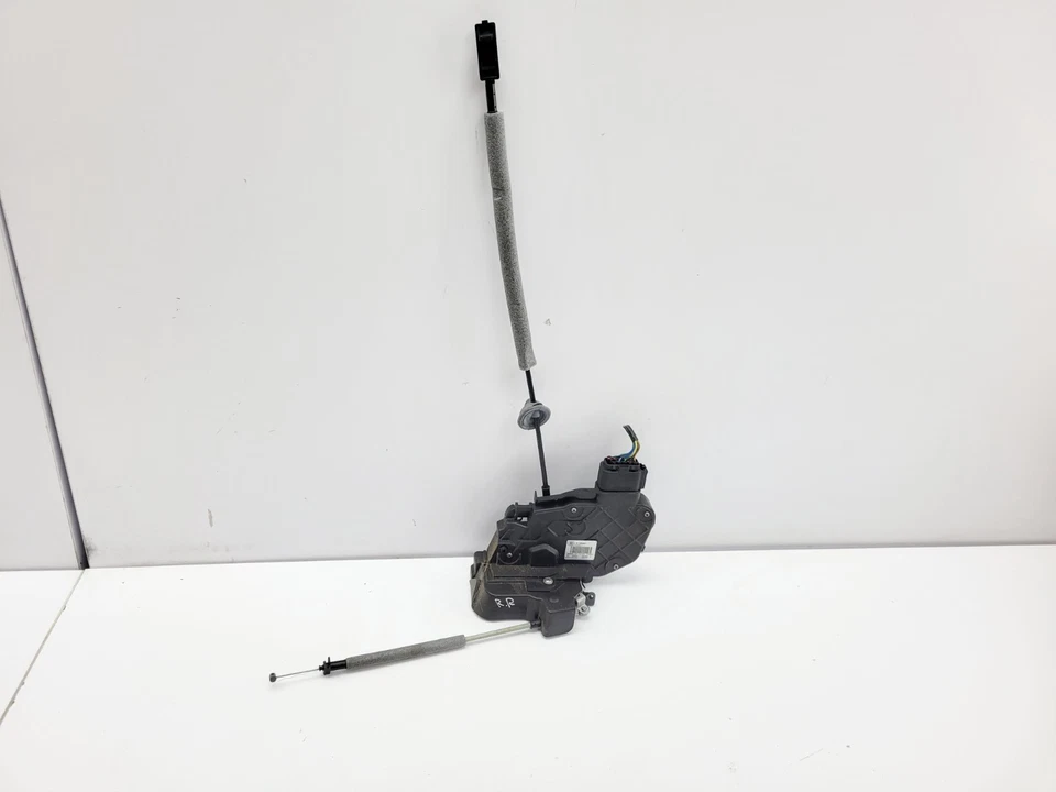 DOOR LOCK MECHANISM REAR RIGHT DRIVER SIDE OFFSIDE VOLVO XC60 2016 - Image 2 of 4