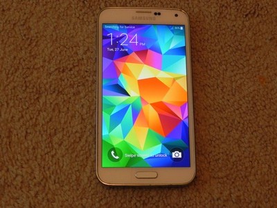 Samsung Galaxy S5 SM-G900V UD 16GB Smartphone White Crack on Screen