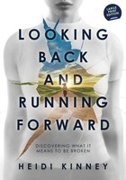 Heidi Kinney | Looking Back And Running Forward | Taschenbuch | Englisch (2022)