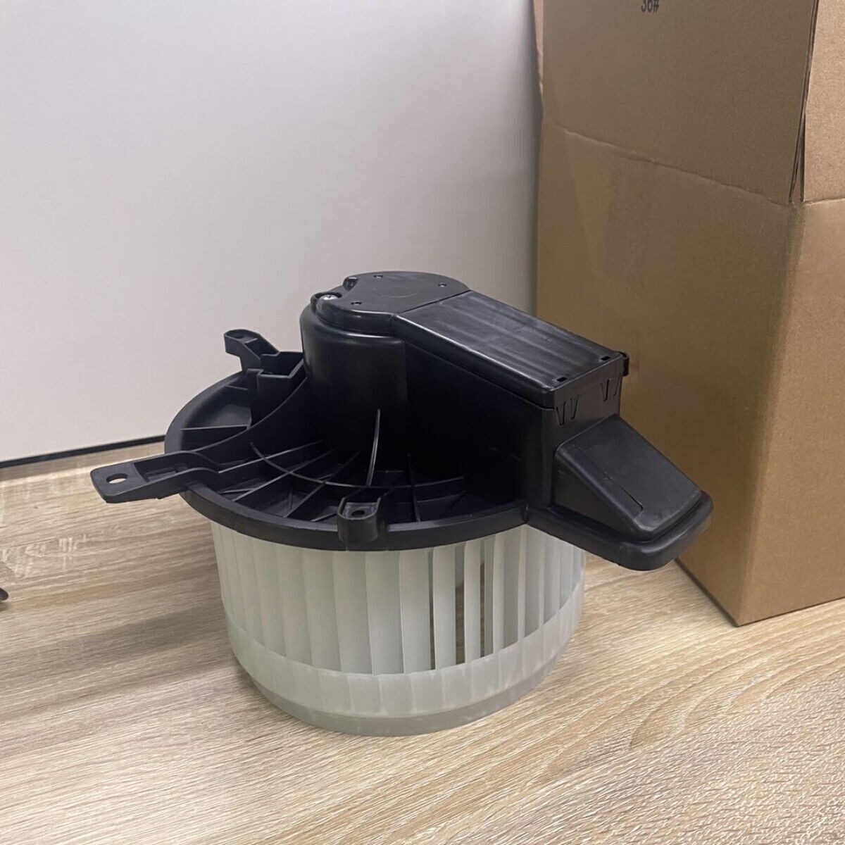 A/C Blower Motor with Fan for Jeep Grand Cherokee Dodge Grand Caravan Xsrmzgfazo