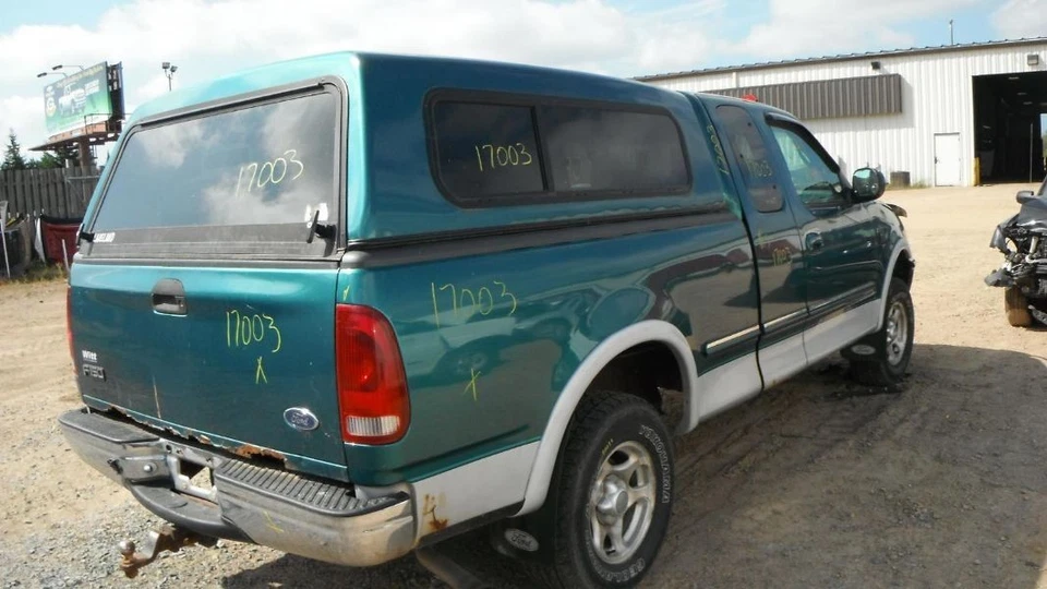 Radiator 6-255 Standard Duty Cooling Fits 97-99 FORD F150 PICKUP 1261103 Foto 4 de 4