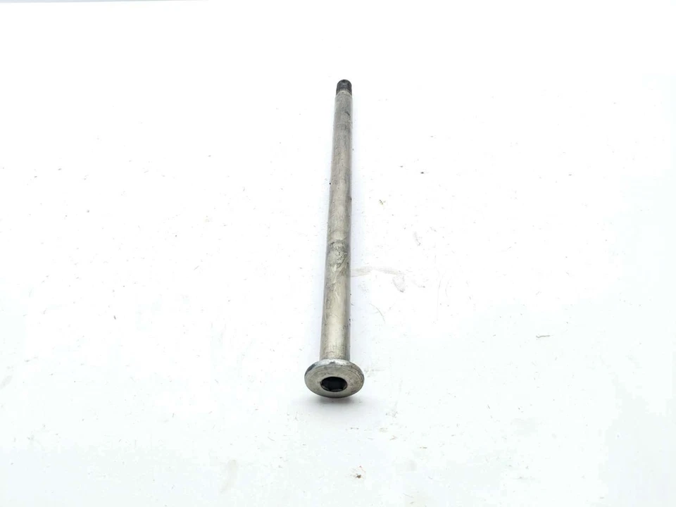 08 09 Perno pivote brazo oscilante trasero Kawasaki Concours ZG1400 Foto 2 de 4