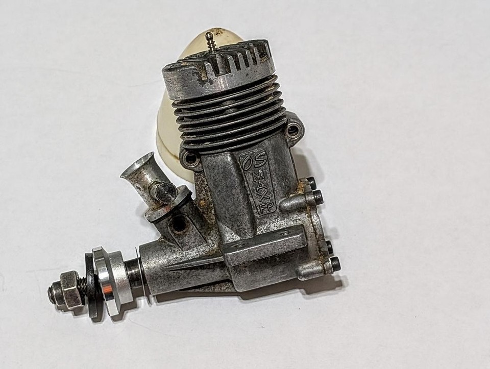 O S MAX .FP 20 CONTROL LINE ENGINE WITH SPINNER, PRE-OWNED, GOOD ...