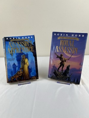 Rare: Robin Hobb Assassin s Apprentice & Royals Assassin In Trade Paperback!