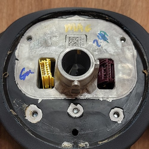 Volante yugo OEM 2021-2024 TESLA MODELO S/X 1622612-00-F completo - Imagen 17 de 19