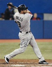 MIKE AVILES  BOSTON RED SOX   ACTION SIGNED 8x10