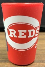 CINCINNATI REDS 1.5 OZ SILICONE SHOT GLASS WINCRAFT 👀