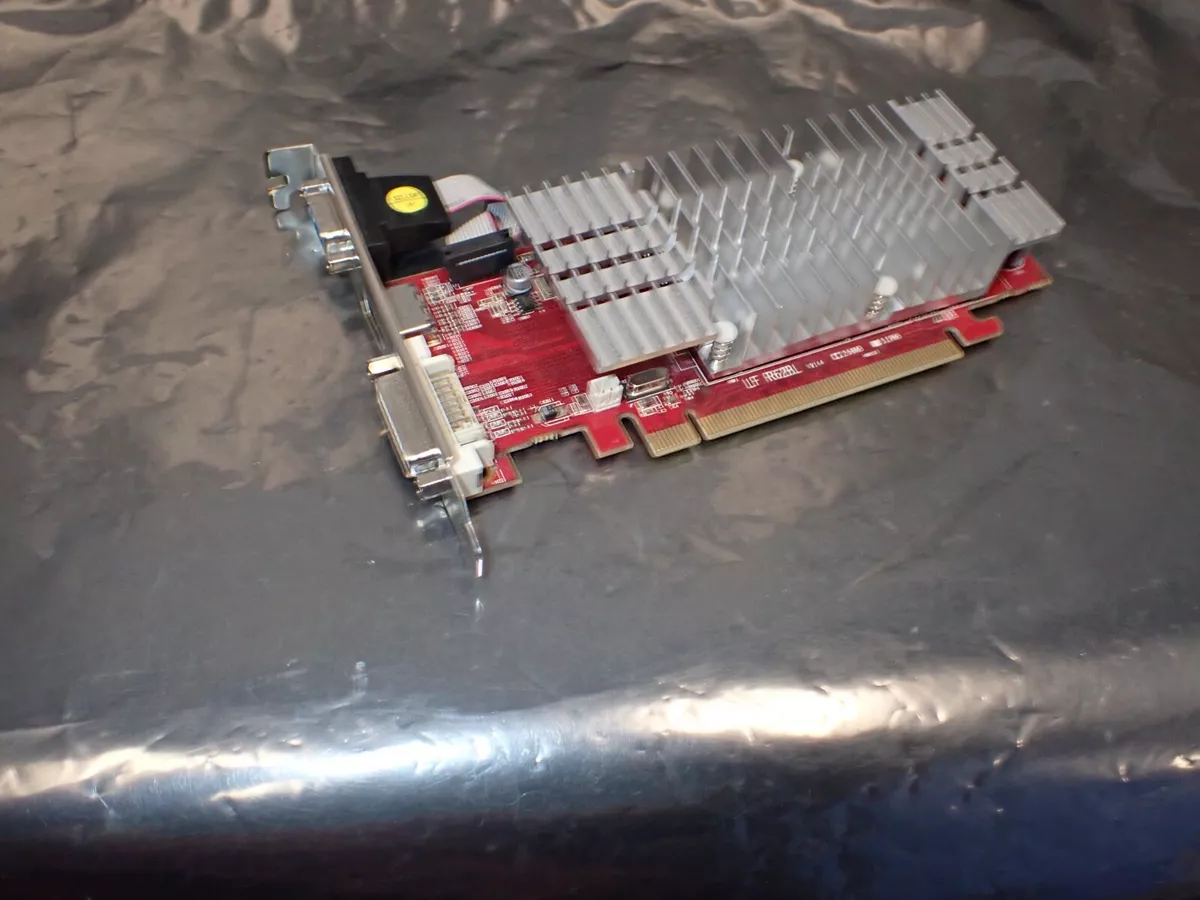 Powercolor AX3450 256MD2 HV2 HD3450 Video Graphics Card VGA DVI