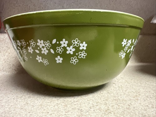 Vintage Pyrex 403 2 1/2 QT Spring Blossom Green Crazy Daisy Nesting Mixing Bowl - Picture 13 of 13