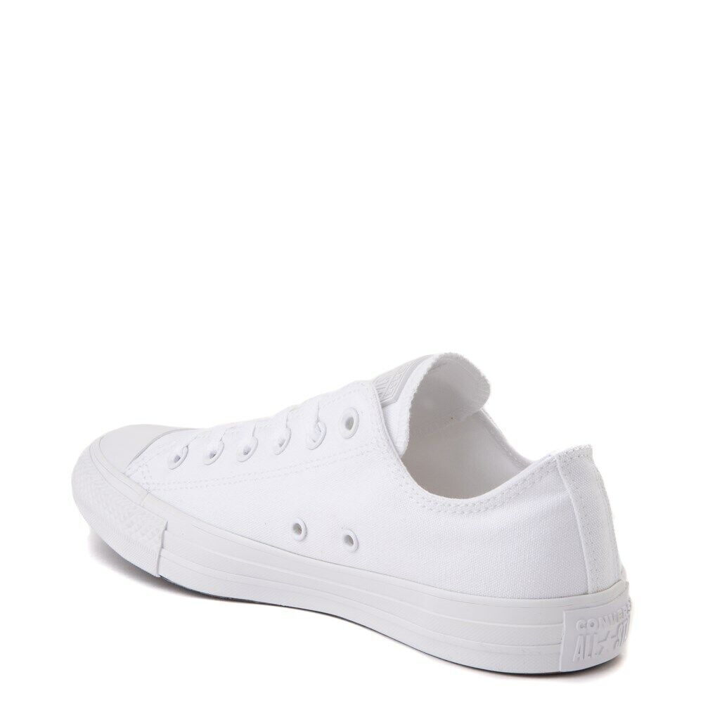 Converse Chuck Taylor All Star Lo Sneaker - White