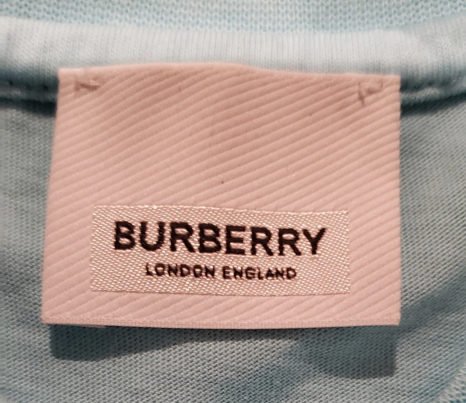 Camisa de bebé Burberry London azul. Soy León. 12 Mo. Nuevo con etiquetas. Foto 2 de 4