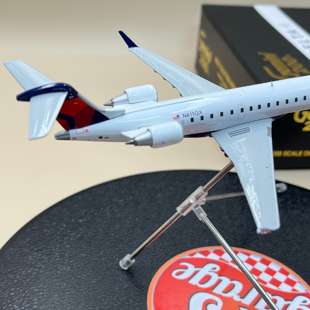 Gemini 1/200 BOMBARDIER CRJ700 CRJ 700 Delta N611QX Diecast