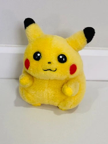 Pikachu Pokemon TOMY Squeaky Squeeze sound Plush 6" Toy Doll Japan Vintage