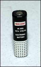 Vintage collectable no voltage, but read text Mallory M-505 22.5V battery