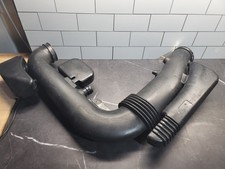 Ford Thunderbird 2002-2005 Air Intake Cleaner Filter Box With Tubes Oem Ford Thunderbird 2002-2005 Air Intake Cleaner Filter Box With Tubes Oem