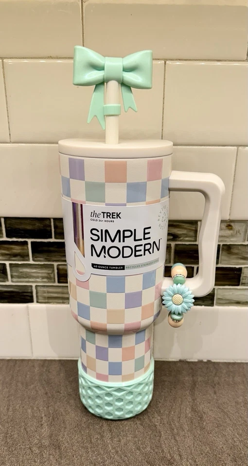 HTF, Simple Modern 40oz Trek Pastel Checkered, Limited Edition. Mothers Day 2025 - Image 3 of 4