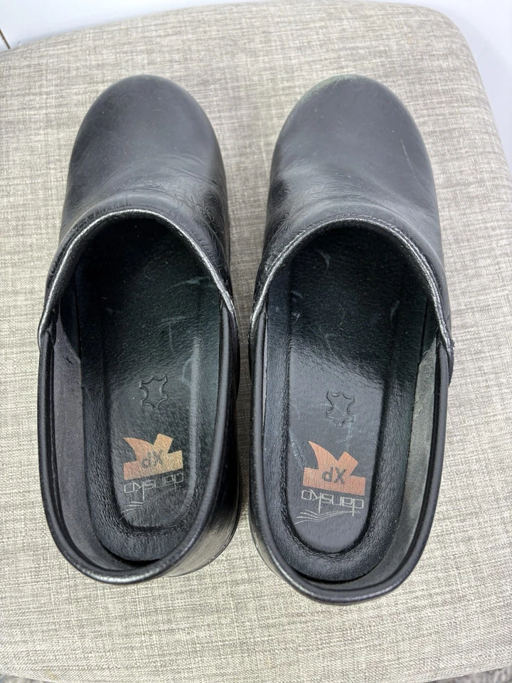 Dansko XP Clogs Womens Size 38 7.5 Floral Leaf Hibiscus Embossed Occupation Work - Image 4 of 4