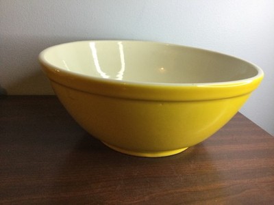 LARGE MOLLY STONE DESIGNS Yellow White MIXING SERVING Bowl 12.5  DIAMETER