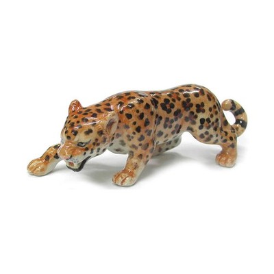 Northern Rose Leopard Hunting Animal - Home Decor - Miniature Porcelain Figurine