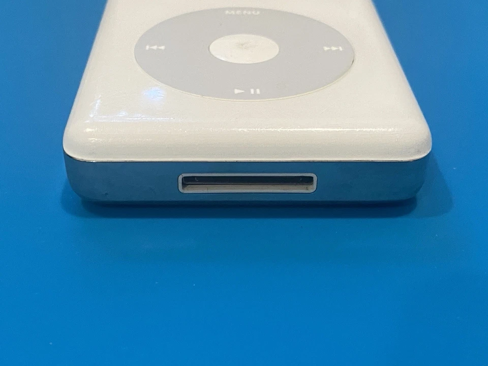 iPod Photo 4th Generation 128GB (Flashmod with New Battery Installed) - Image 4 of 4