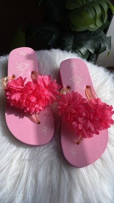 Y2K, Trendy Stylish Flower Thong Flip-Flop size 9/10