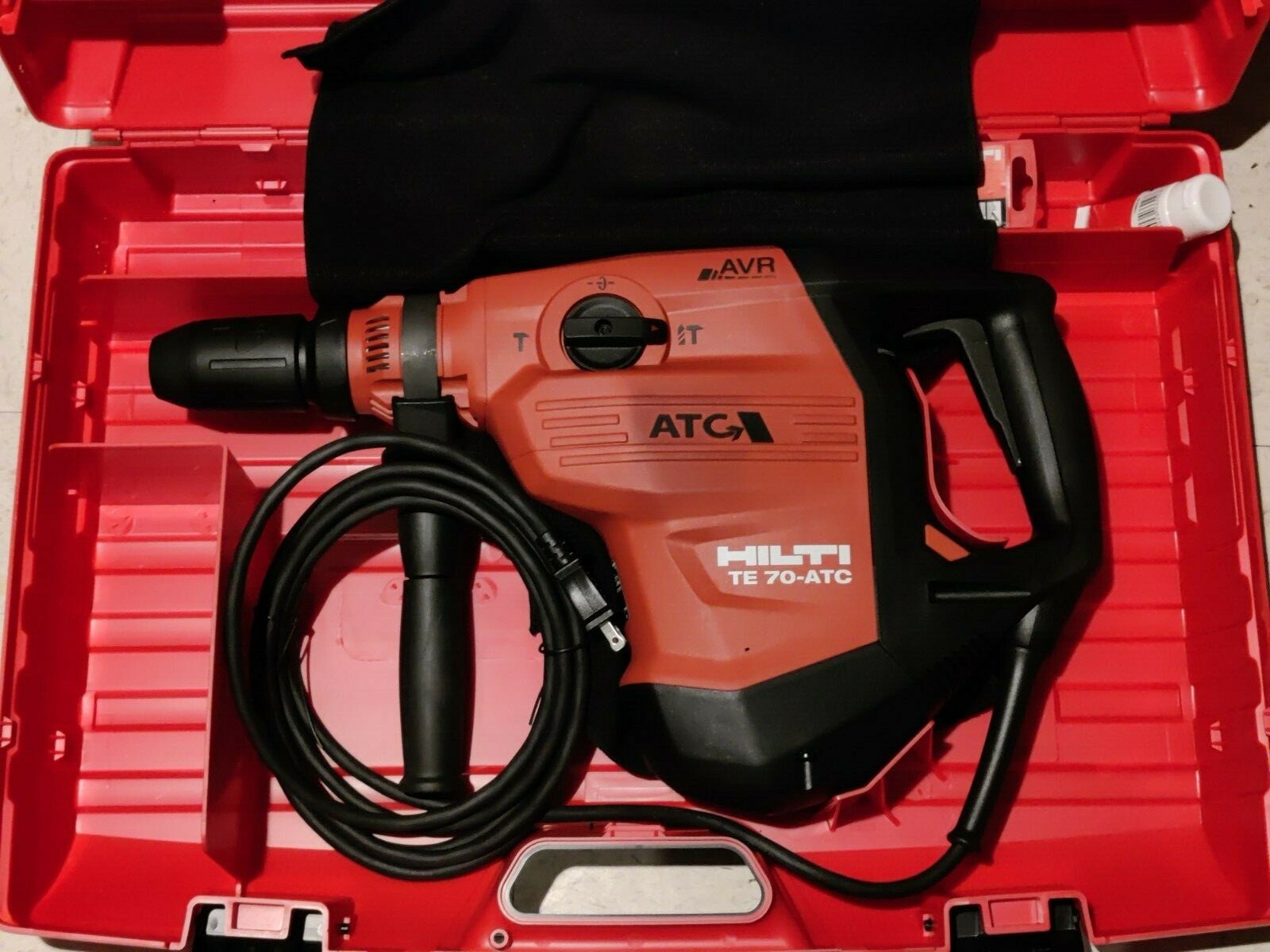 Hilti TE 70 Rotary Hammer Drill with 