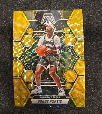 2022-23 Panini Mosaic Bobby Portis Yellow Mosaic Prizm #94 Milwaukee