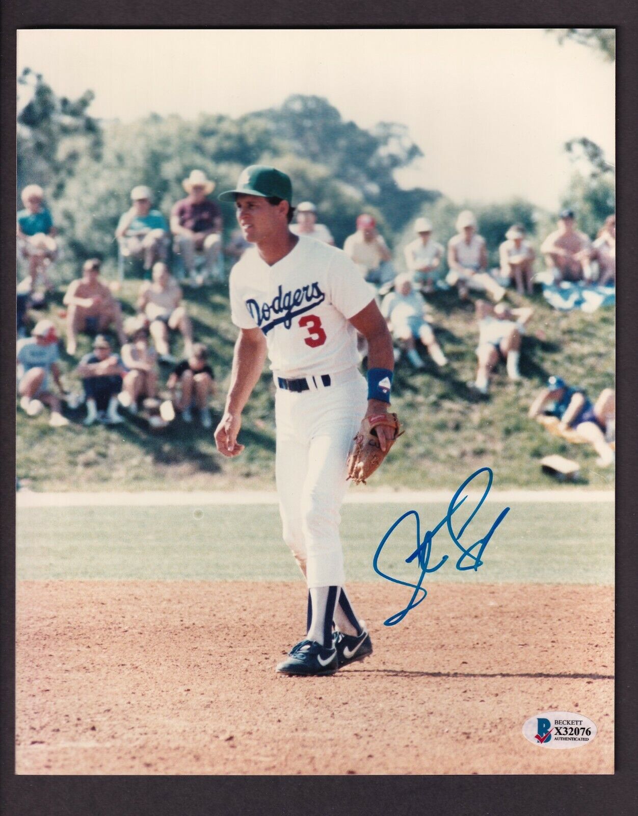 Steve Sax Autographed 1982 Topps Rookie Card #681 Los Angeles Dodgers Stock  #206036