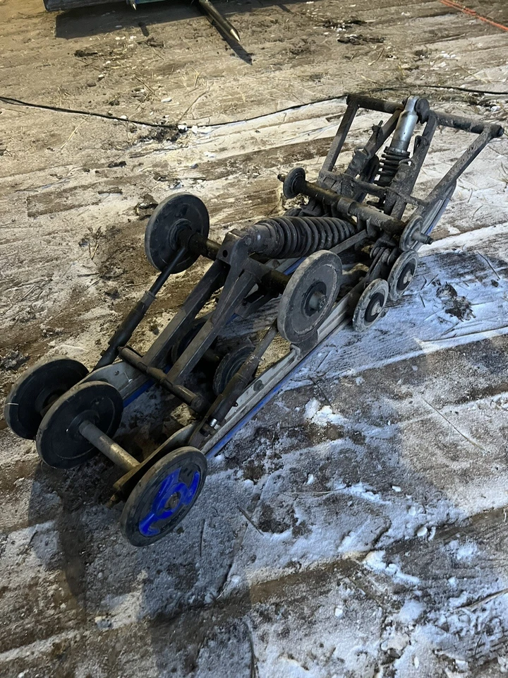 Conjunto de skid Yamaha Rx1 2004  - Imagem 2 de 4